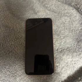 iPhone XR 本体 コーラル