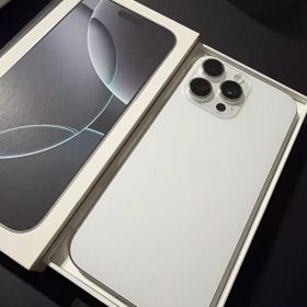 iPhone16 promax 本体