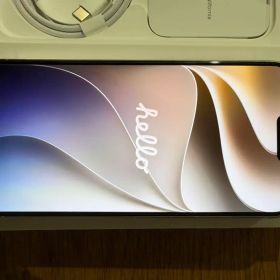 美品iPhone 15 Pro 128GB ホワイトチタニウム SIMフリー 箱