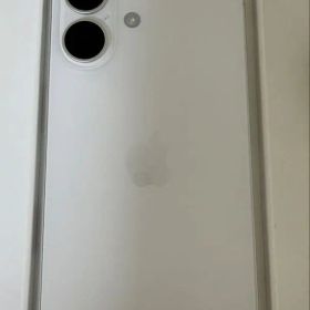 iPhone16 Plus 128GB ホワイト