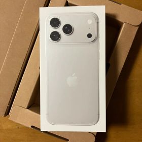 【新品未開封】iPhone18ProMax 256GB シルバー