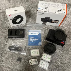 【美品】SONY ZV-1 セット売り VLOGCAM ZV-1 新品 74,250円 中古 42,600円 | ネット最安値の