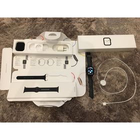 アップルウォッチ(Apple Watch)のApple Watch series4(腕時計(デジタル))