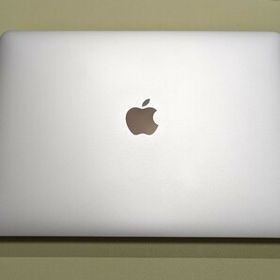 MacBook Pro 2019 13型 新品 99,000円 中古 69,800円 | ネット最安値の 