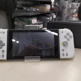 Nintendo Switch 本体 新品¥31,700 中古¥18,380 | 新品・中古のネット 