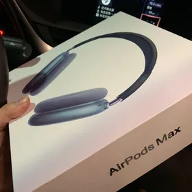 AirPods max 本体 箱付き | www.jarussi.com.br