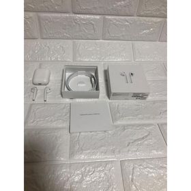 アップル(Apple)のAPPLE MV7N2J/A AirPods第二世代 アップル(ヘッドフォン/イヤフォン)