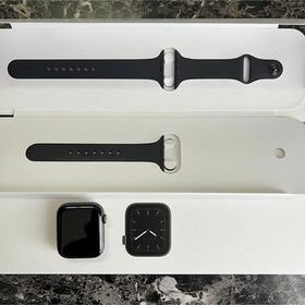 Apple Watch Series 5 中古 16,800円 | ネット最安値の価格比較 