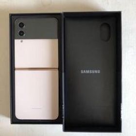 Galaxy Z Flip ピンク 新品 104,250円 中古 89,000円 | ネット最安値の 