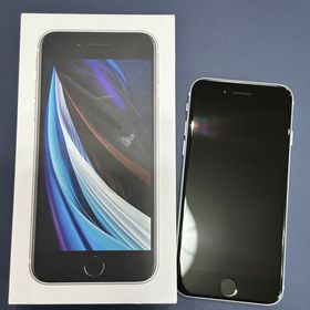 Apple iPhone SE 2022(第3世代) 新品¥43,999 中古¥31,800 | 新品・中古 