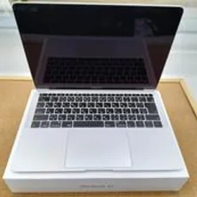 Apple MacBook Air 2019 新品¥129,800 中古¥45,000 | 新品・中古の 