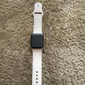 Apple Watch SE 40mm 新品 31,500円 中古 15,555円 | ネット最安値の 