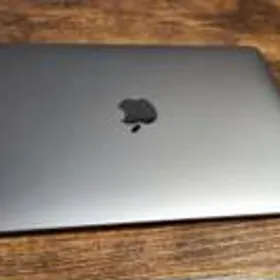 Apple MacBook 12インチ 2017 新品¥64,260 中古¥36,280 | 新品・中古の 