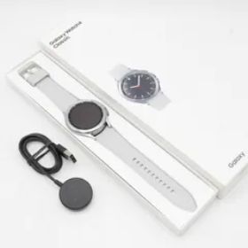 【美品】SAMSUNG Galaxy Watch4 Classic 46mm SM-R890NZSAXJP シルバー スマートウォッチ ギャラクシーウォッチ クラシック 本体