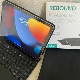 中古iPad Air 10.9インチ Wi-Fi 64GB スターライト 2022年モデルESRキーボード付き