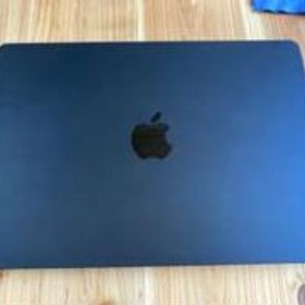 Apple MacBook Air 2022, M2チップ ミッドナイト