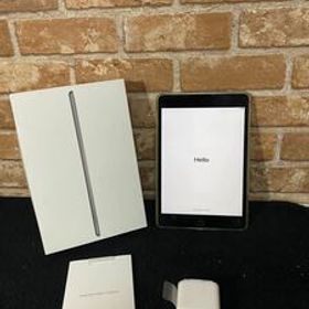 Apple iPad Mini (5. Generation) Wi-Fi-Modell 64 GB Space Grau MUQW2J/A Es gibt eine initialisierte Kabelbox