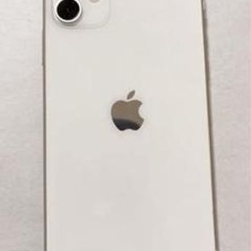 【美品】限定値下げ！ iPhone 11 ホワイト 64 GB Softbank