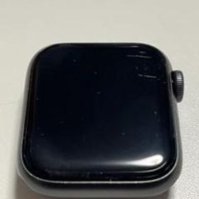 apple watch se スペースグレイ 40mm GPSモデル