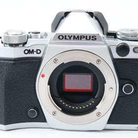 【中古】Olympus オリンパス OM-D E-M5 MarkII ボディ シルバー