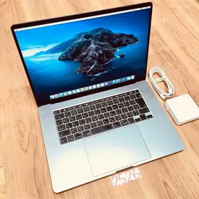 Apple MacBook Pro 2019 16型 新品¥109,980 中古¥77,300 | 新品・中古