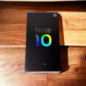 Xiaomi Mi Note 10 Lite 新品 18,000円 | ネット最安値の価格比較