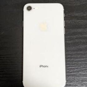 iPhone 8 シルバー 64 GB SIMフリー