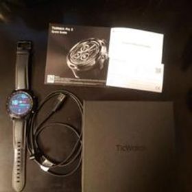 Mobvoi TicWatch Pro 新品¥15,000 中古¥5,500 | 新品・中古の