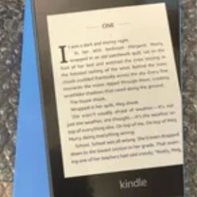 Amazon Kindle Paperwhite 新品¥8,599 中古¥3,114 | 新品・中古の