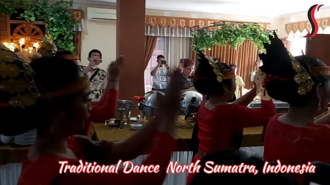 Traditional Dance from North Sumatra, Indonesia